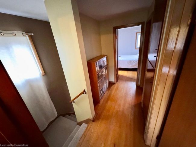 175 Fourth Ave, House other with 3 bedrooms, 1 bathrooms and 3 parking in Kitchener ON | Image 4
