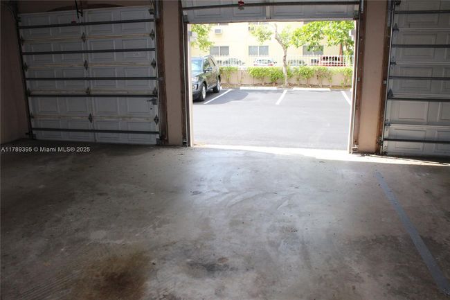 APT-2111 - 1280 S Alhambra Cir, Condo with 2 bedrooms, 2 bathrooms and null parking in Coral Gables FL | Image 17