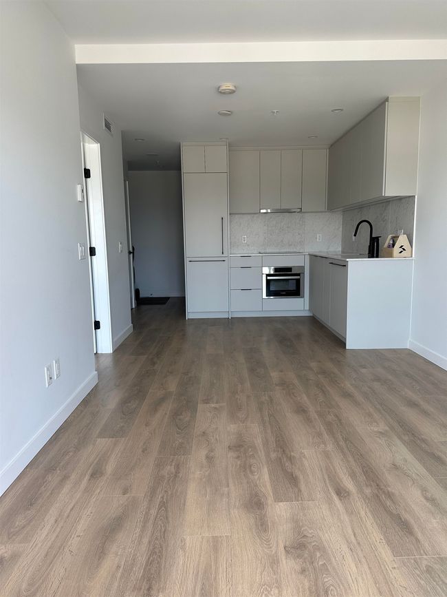 1701 - 13685 102 Ave, Condo with 1 bedrooms, 1 bathrooms and 1 parking in Surrey BC | Image 16