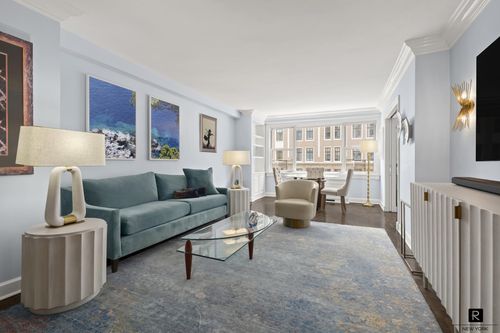 5-d-196 E 75th St, New York, NY, 10021-3256 | Card Image