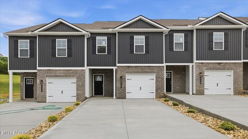 239 Business Park Ln, Seymour, TN, 37865-5571 | Card Image