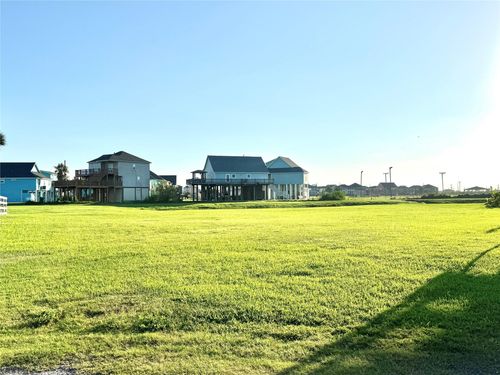 2365 Sandman, Crystal Beach, TX, 77650-3635 | Card Image
