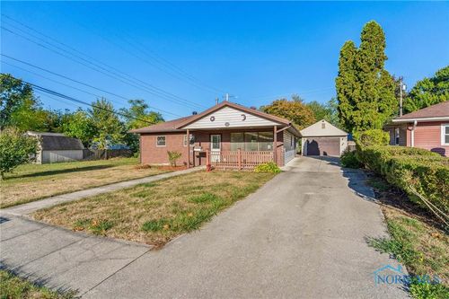 1010 Brenda Ct, Findlay, OH, 45840-5516 | Card Image