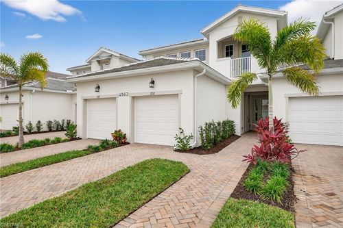 202-4563 Arboretum Cir, NAPLES, FL, 34112-6398 | Card Image