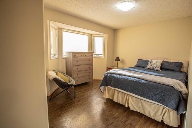 10701 104 Street, House other with 4 bedrooms, 3 bathrooms and 4 parking in High Level AB | Image 23