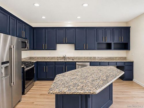 274 Vermont Ct, El Cajon, CA, 92020-3982 | Card Image