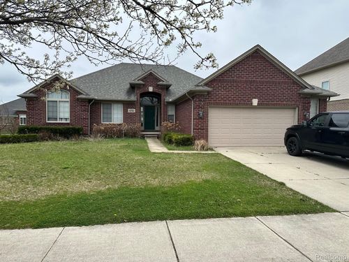 43762 Grouse Dr, Clinton Twp, MI, 48038-1196 | Card Image