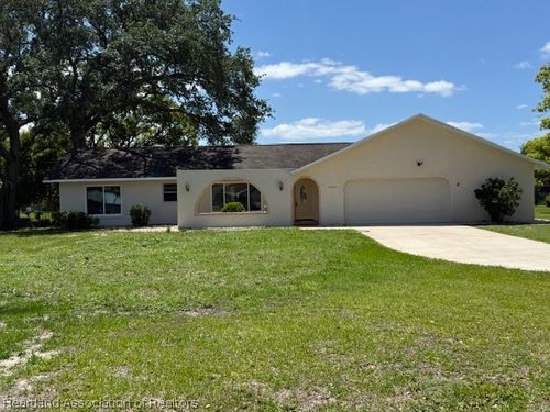 7424 Honeysuckle Dr, Sebring, FL, 33876-6130 | Card Image