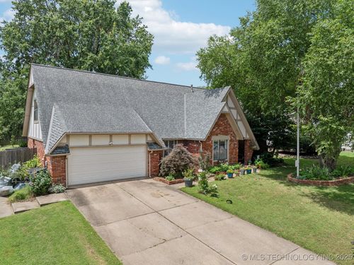 8622 S 78th East Ave, Tulsa, OK, 74133-6643 | Card Image