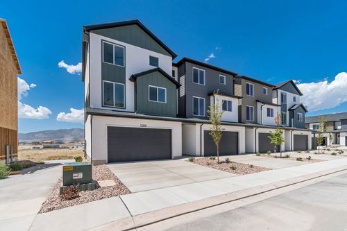 316-5265 N Greenfield Way, Eagle Mountain, UT, 84005-4033 | Card Image