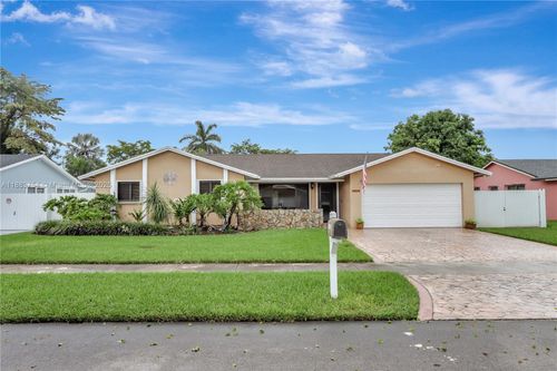 10419 Sw 143rd Ct, Miami, FL, 33186-3037 | Card Image