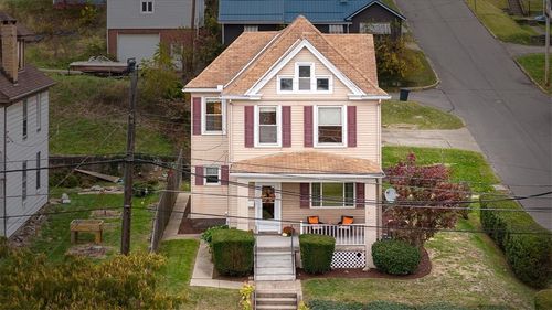 1401 3rd Ave, Conway, PA, 15027-1413 | Card Image