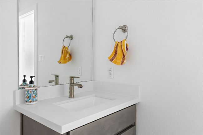 1045 Siena Sunset Rd, House other with 5 bedrooms, 5 bathrooms and 4 parking in Leander TX | Image 31