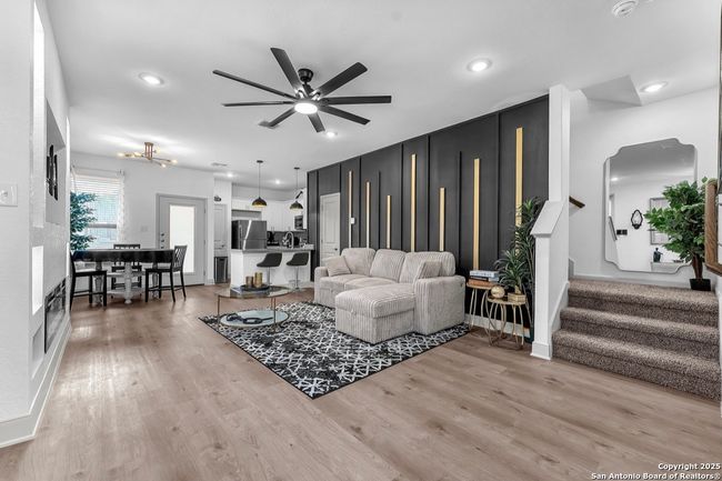 7552 Briarwood Pass, Home with 3 bedrooms, 3 bathrooms and null parking in San Antonio TX | Image 6