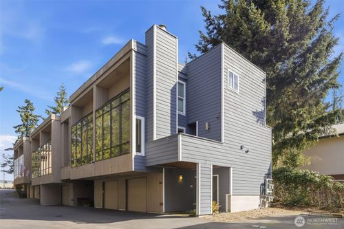 a6-1417 N 200th St, Shoreline, WA, 98133-3223 | Card Image