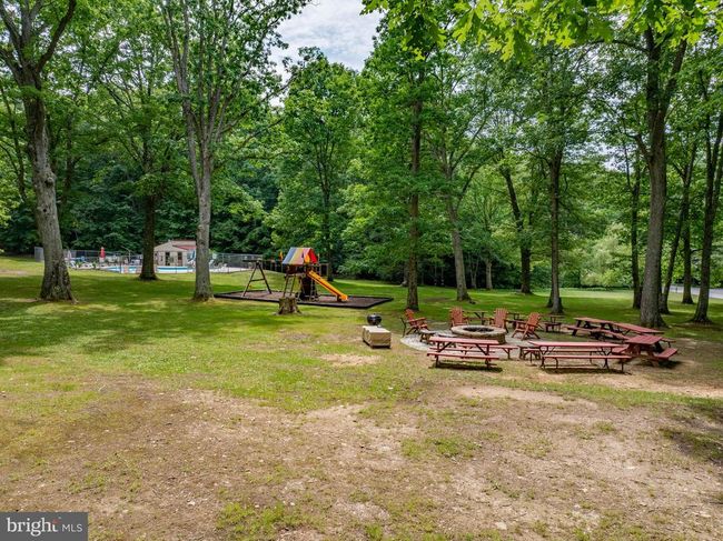 1-C-2 - 189 Red Run Rd # 1 C 2, Townhouse with 2 bedrooms, 2 bathrooms and null parking in Oakland MD | Image 50