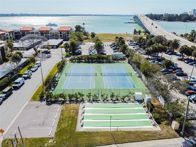 APT-403 - 851 Bayway Blvd, Condo with 2 bedrooms, 2 bathrooms and null parking in CLEARWATER BEACH FL | Image 23