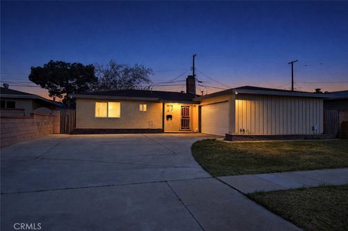 44608 Stanridge Ave, Lancaster, CA, 93535-2525 | Card Image