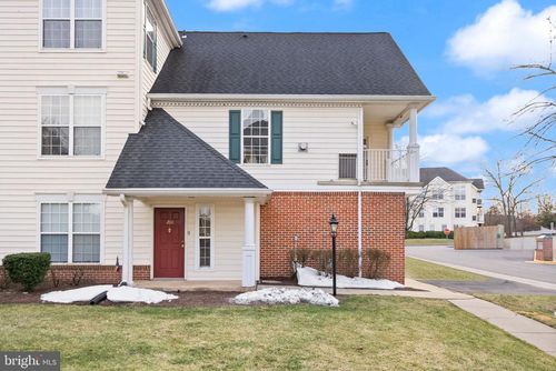 unit-200-25240 Lake Shore Sq, CHANTILLY, VA, 20152-5357 | Card Image