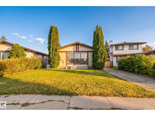 3819 17a Ave Nw, Edmonton, AB, T6L2R3 | Card Image