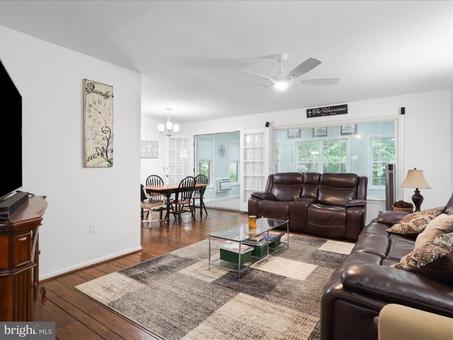 5281 Navaho Dr, House other with 4 bedrooms, 3 bathrooms and null parking in Alexandria VA | Image 4