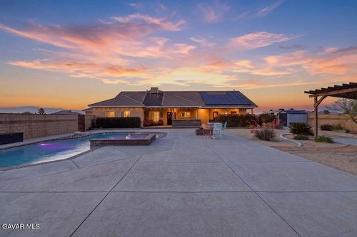6842 Birch Avenue, Rosamond, CA, 93560 | Card Image