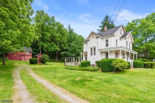 1033 State Route 94, Blairstown, NJ, 07825-4111 | Card Image