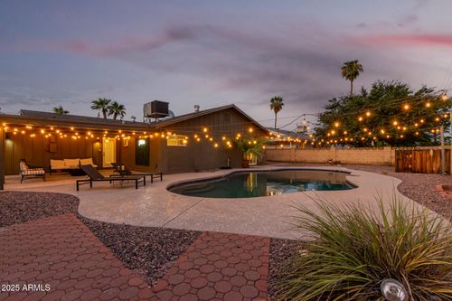 8537 E Clarendon Ave, Scottsdale, AZ, 85251-4910 | Card Image