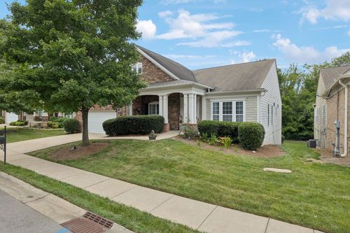 295 Antebellum Ln, Mount Juliet, TN, 37122-6133 | Card Image