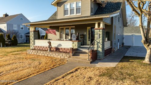 1031 E Front St, Berwick, PA, 18603-4920 | Card Image