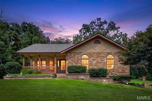 85 Mar Len Dr, Defiance, MO, 63341-1428 | Card Image