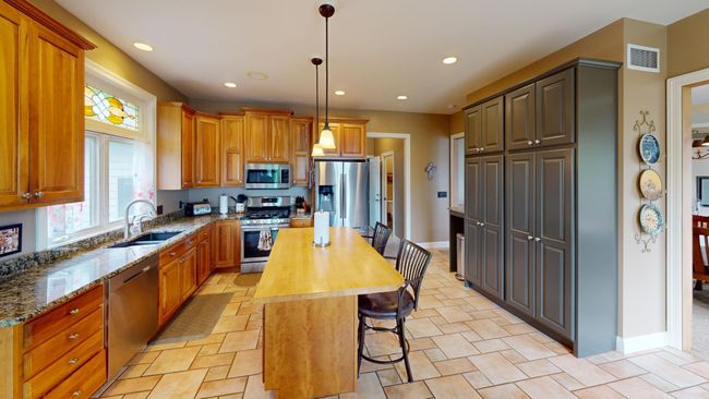 Kitchen | Image 10
