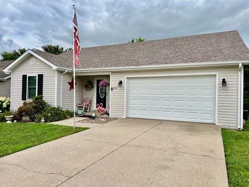 1012 Quincy Ct, Berea, KY, 40403-8767 | Card Image