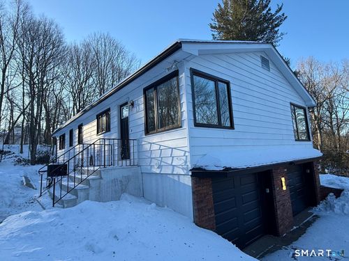 46 Bracewood Rd, Waterbury, CT, 06706-2409 | Card Image