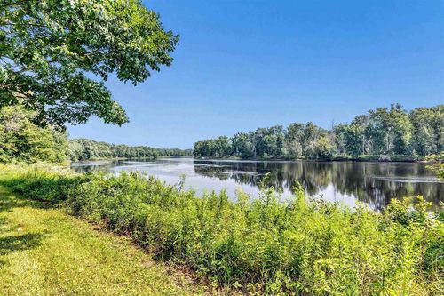 6568 State Highway 180, Marinette, WI, 54143-9694 | Card Image