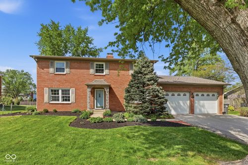 6338 Colebrook Dr, Indianapolis, IN, 46220-4206 | Card Image