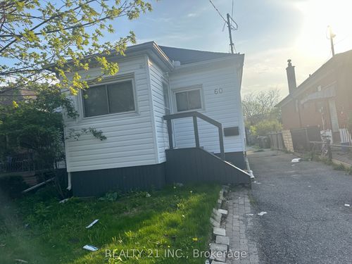 main-60 Phillip Ave, Scarborough, ON, M1N3R2 | Card Image