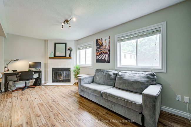 83 Corey Cir, Condo with 3 bedrooms, 3 bathrooms and 1 parking in Georgetown ON | Image 19