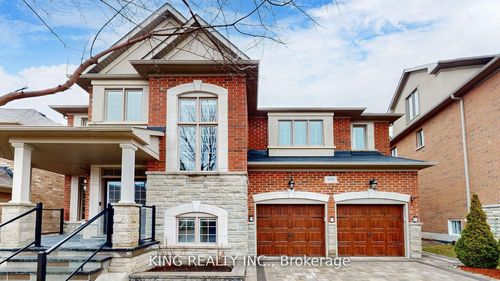 939 Goring Cir, Newmarket, ON, L3X0B5 | Card Image