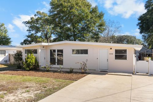 366 Osborne Dr Ne, Fort Walton Beach, FL, 32548-5119 | Card Image