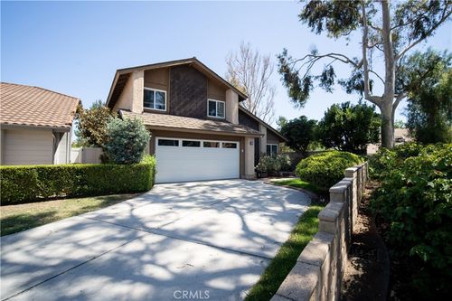2 Alba E, Irvine, CA, 92620 | Card Image