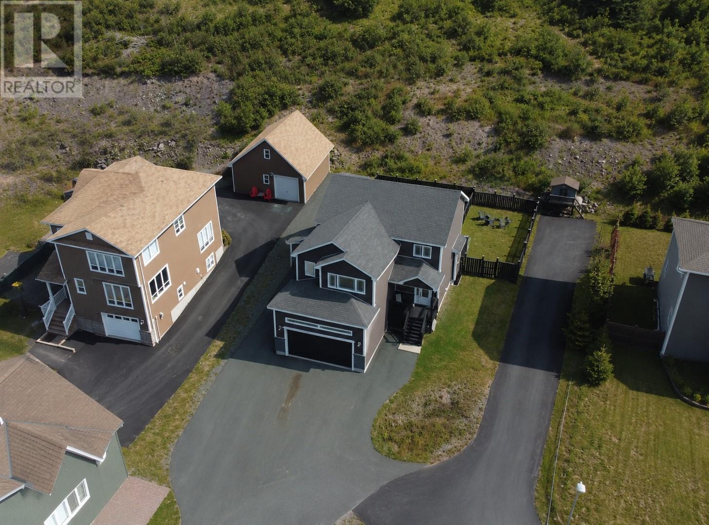 Residential in Maddox Cove 3