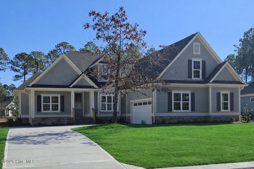 660 Breezewood Dr Se, Bolivia, NC, 28422-8347 | Card Image