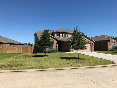 30827 W Lost Creek Boulevard, House other with 4 bedrooms, 2 bathrooms and null parking in Magnolia TX | Image 1