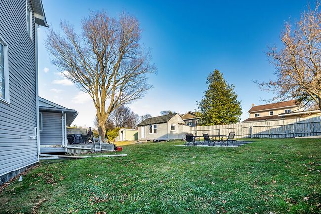 64 Cedar Grove Dr, House other with 3 bedrooms, 2 bathrooms and 5 parking in Caesarea ON | Image 14