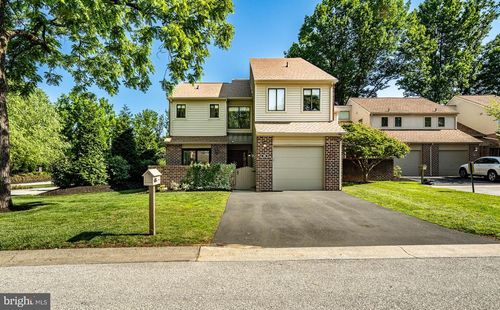 30 Scott Ct, Chesterbrook, PA, 19087-5706 | Card Image