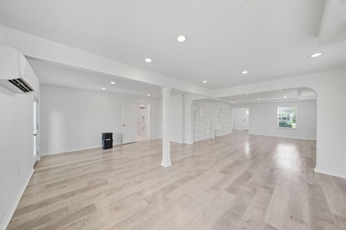 3731 Indian Mound Trl, Crosby, TX, 77532-7208 | Card Image