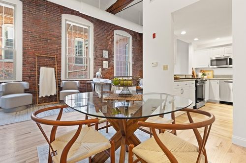 unit-28-12 Brookside Rd, Westford, MA, 01886-2087 | Card Image