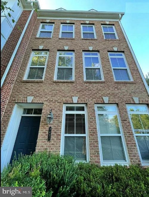 9421 Canonbury Sq, FAIRFAX, VA, 22031-6095 | Card Image
