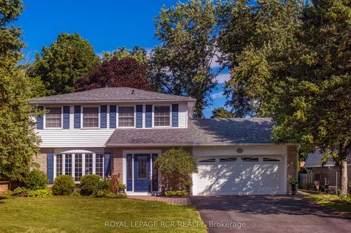 35 Elm Ave, Orangeville, ON, L9W3G3 | Card Image